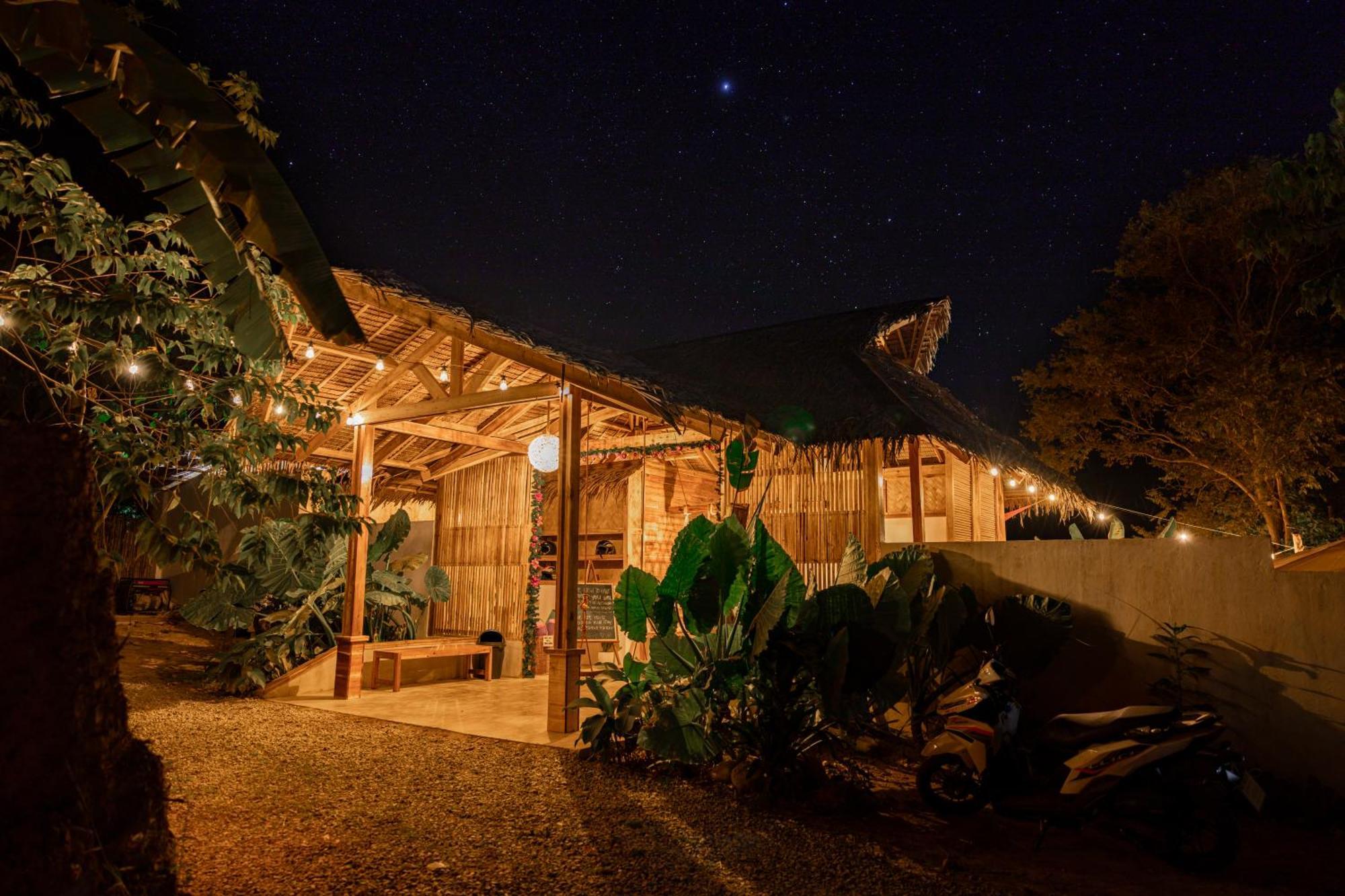 فندق Domes And Dreams Lio Glamping إل نيدو المظهر الخارجي الصورة
