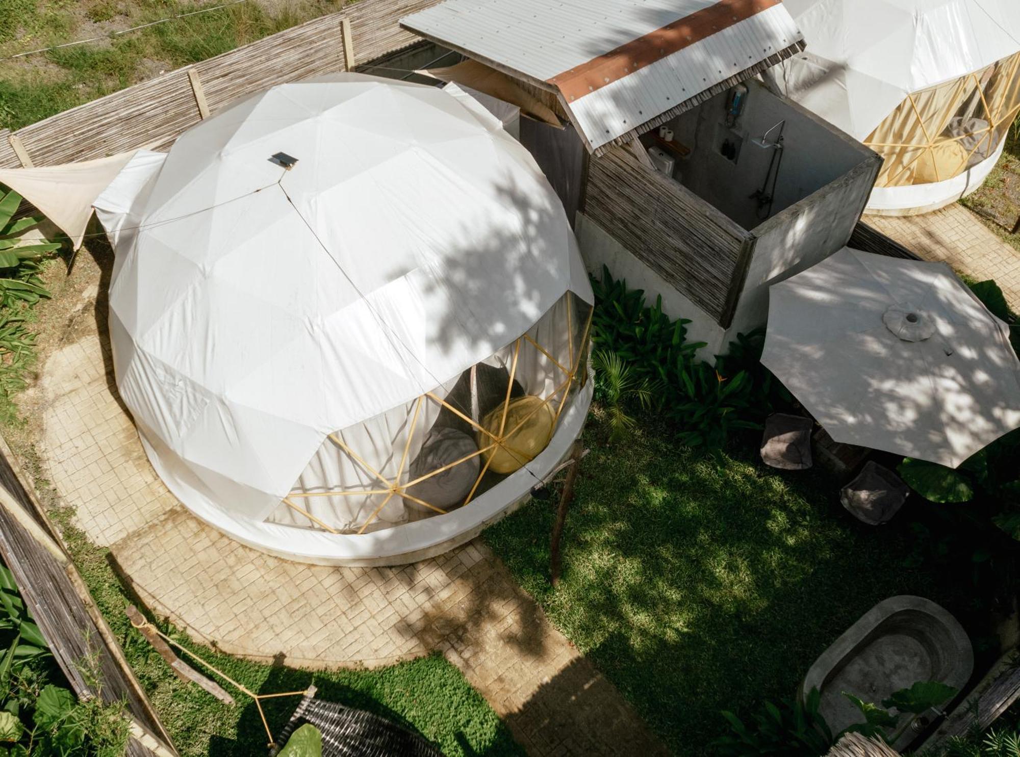 فندق Domes And Dreams Lio Glamping إل نيدو المظهر الخارجي الصورة