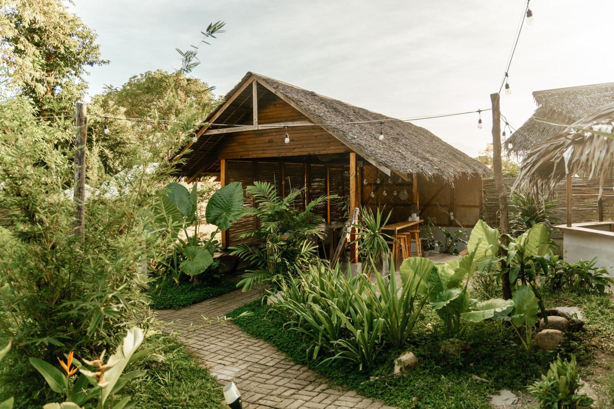 فندق Domes And Dreams Lio Glamping إل نيدو المظهر الخارجي الصورة